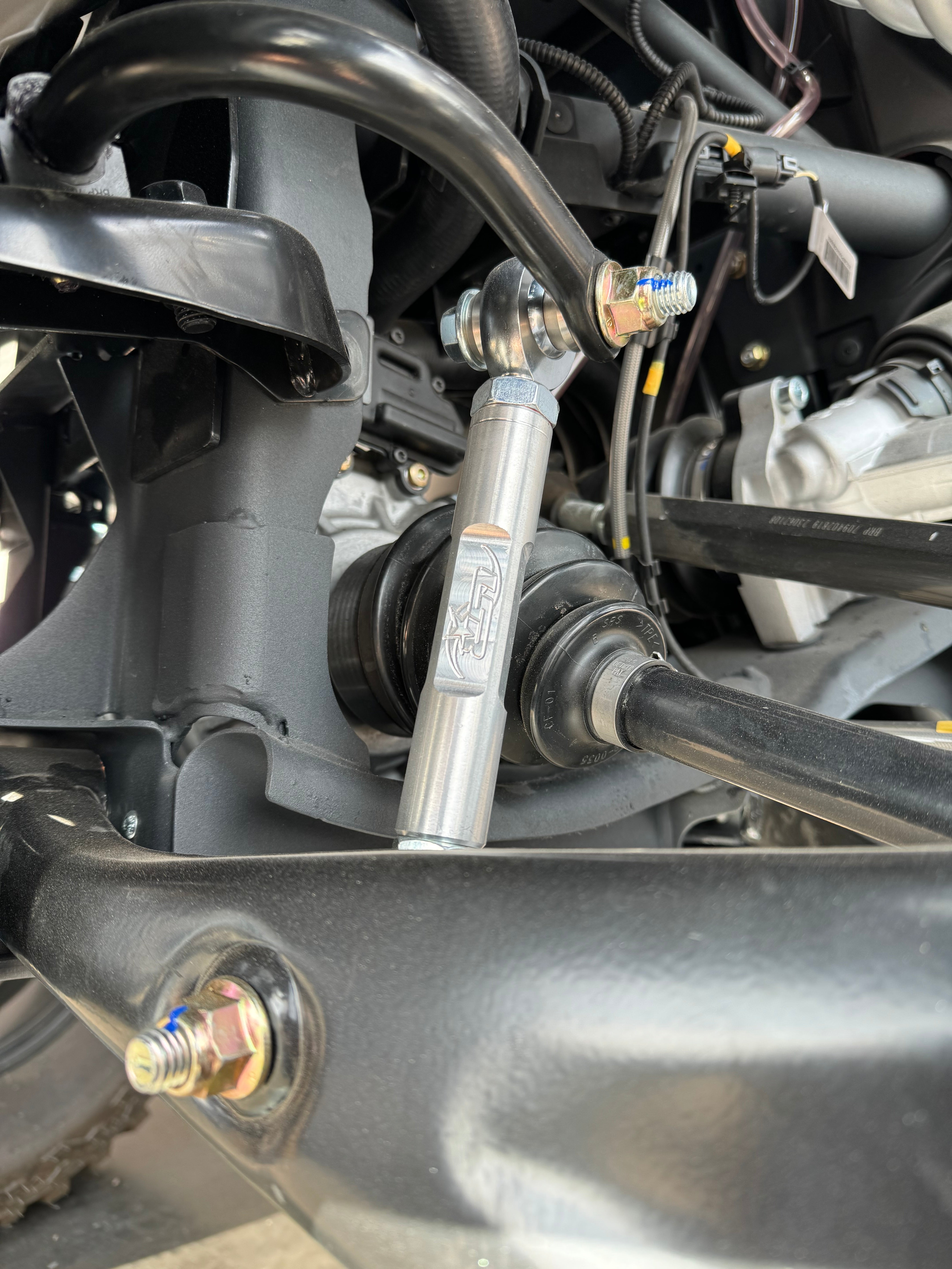 CAN-AM MAVERICK R FRONT SWAY BAR LINKS