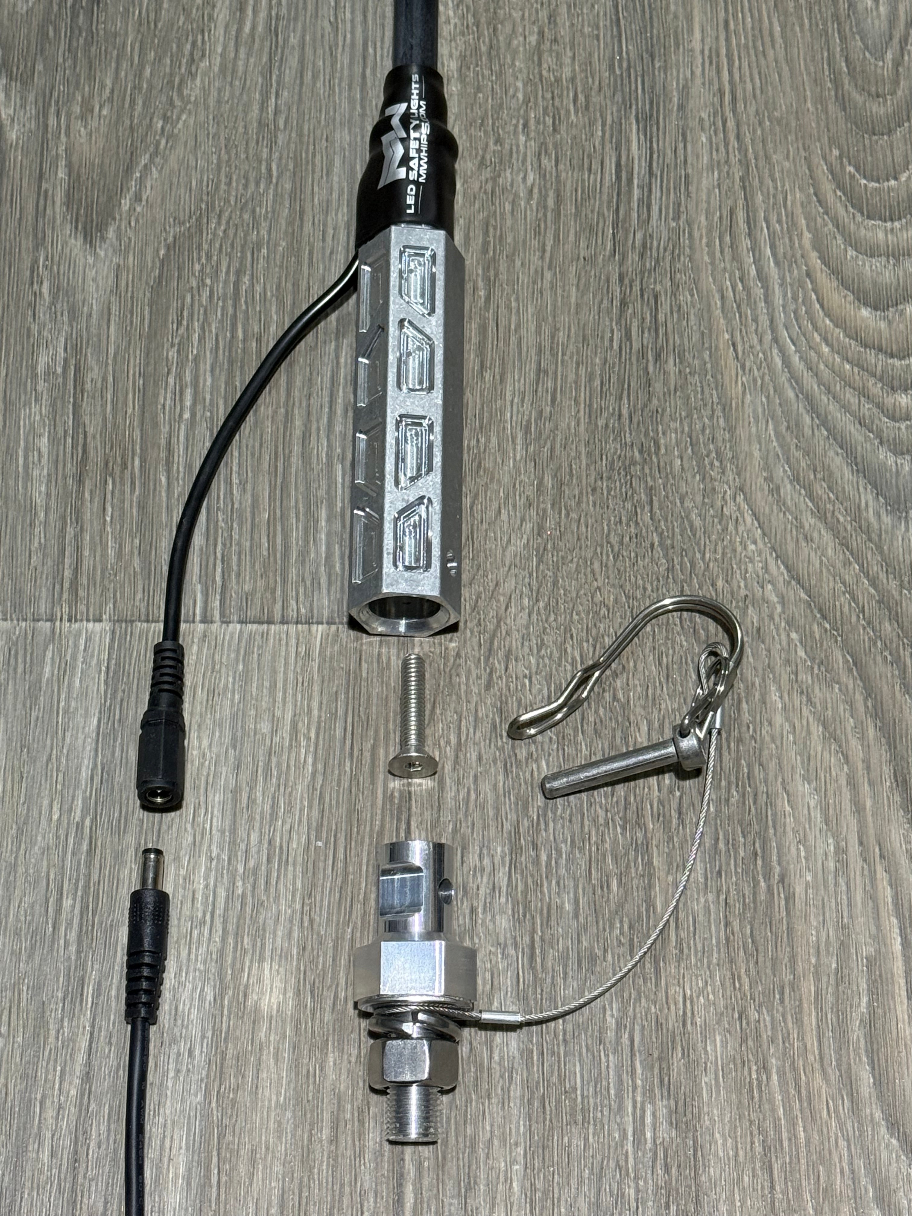 DELUXE LINE INDUSTRIAL/MINING WHIPS