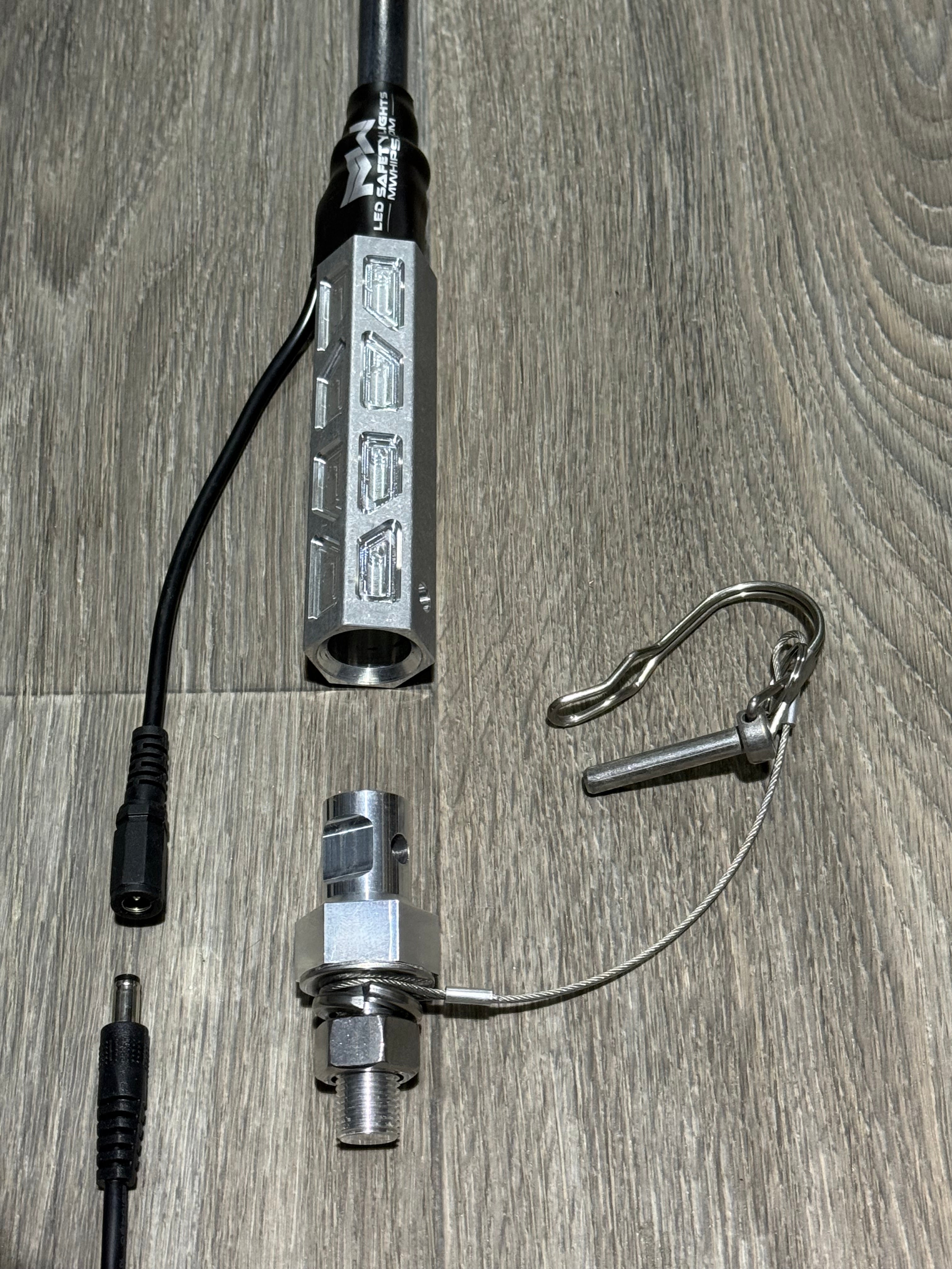 DELUXE LINE INDUSTRIAL/MINING WHIPS