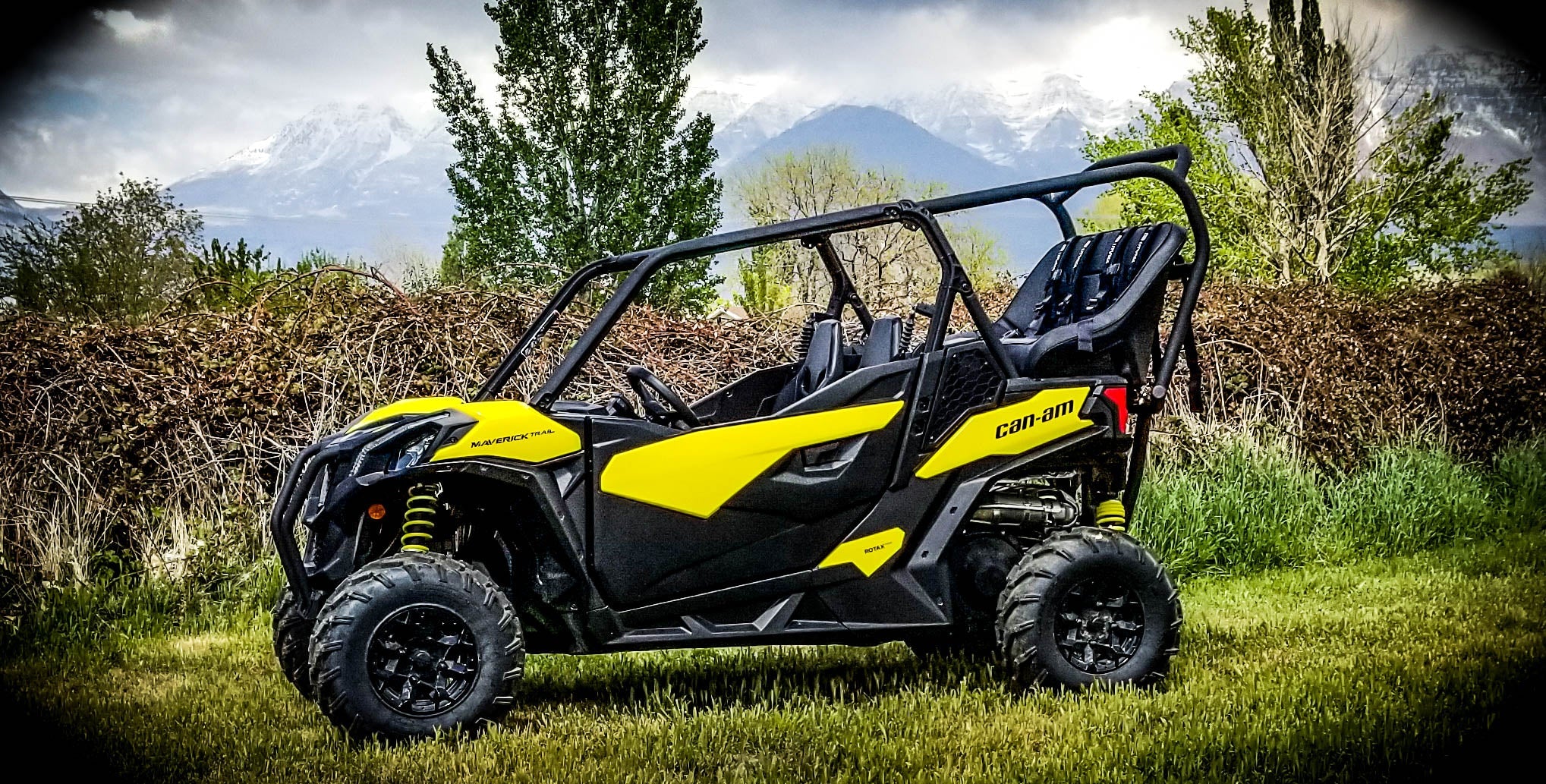 Maverick Trail Backseat and Roll Cage kits (2018-2025)