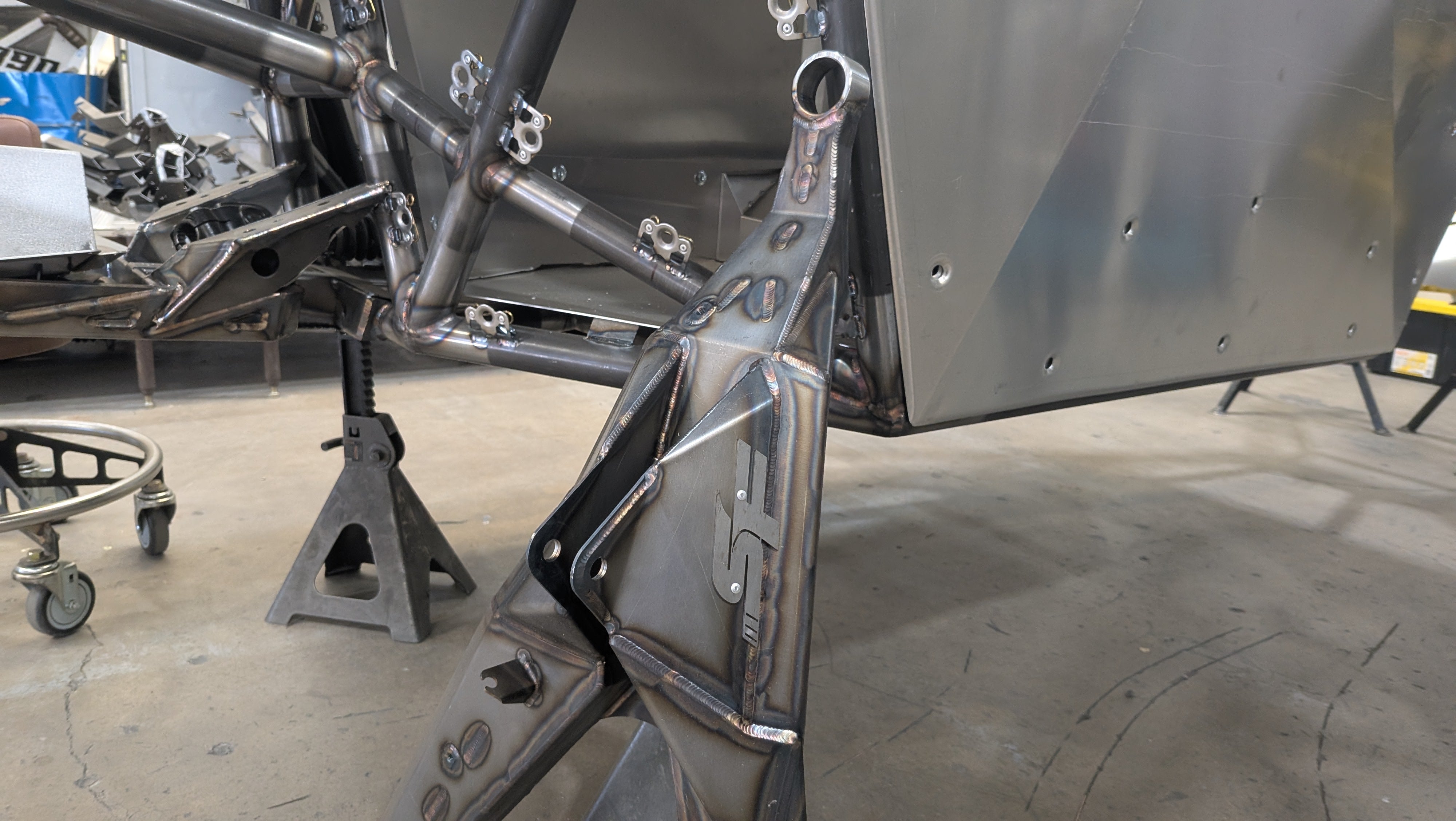 Can-Am Maverick R Lower Control Arms