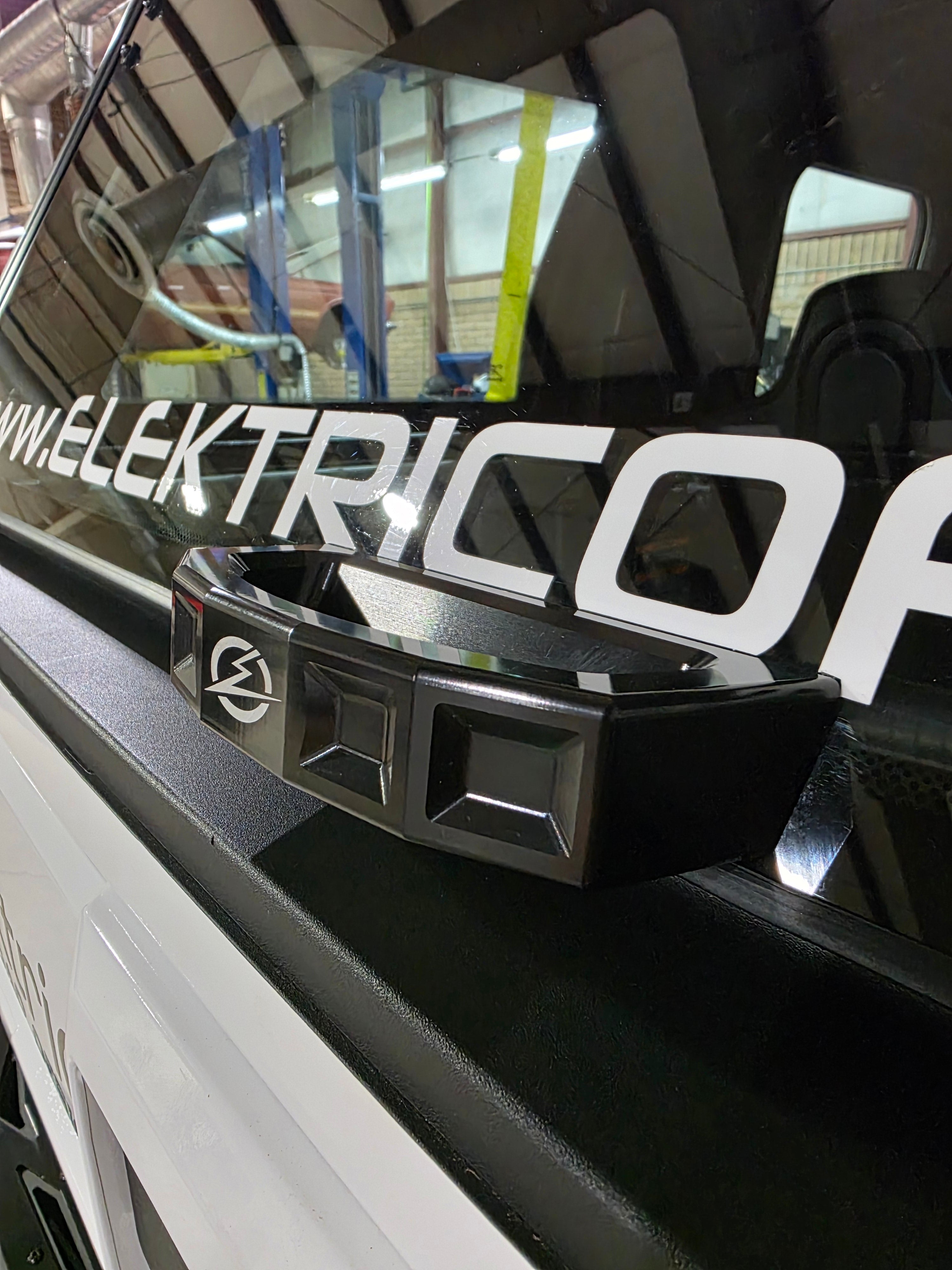 2024+ Polaris Xpedition Rear Glass Handle (Anodized Black)