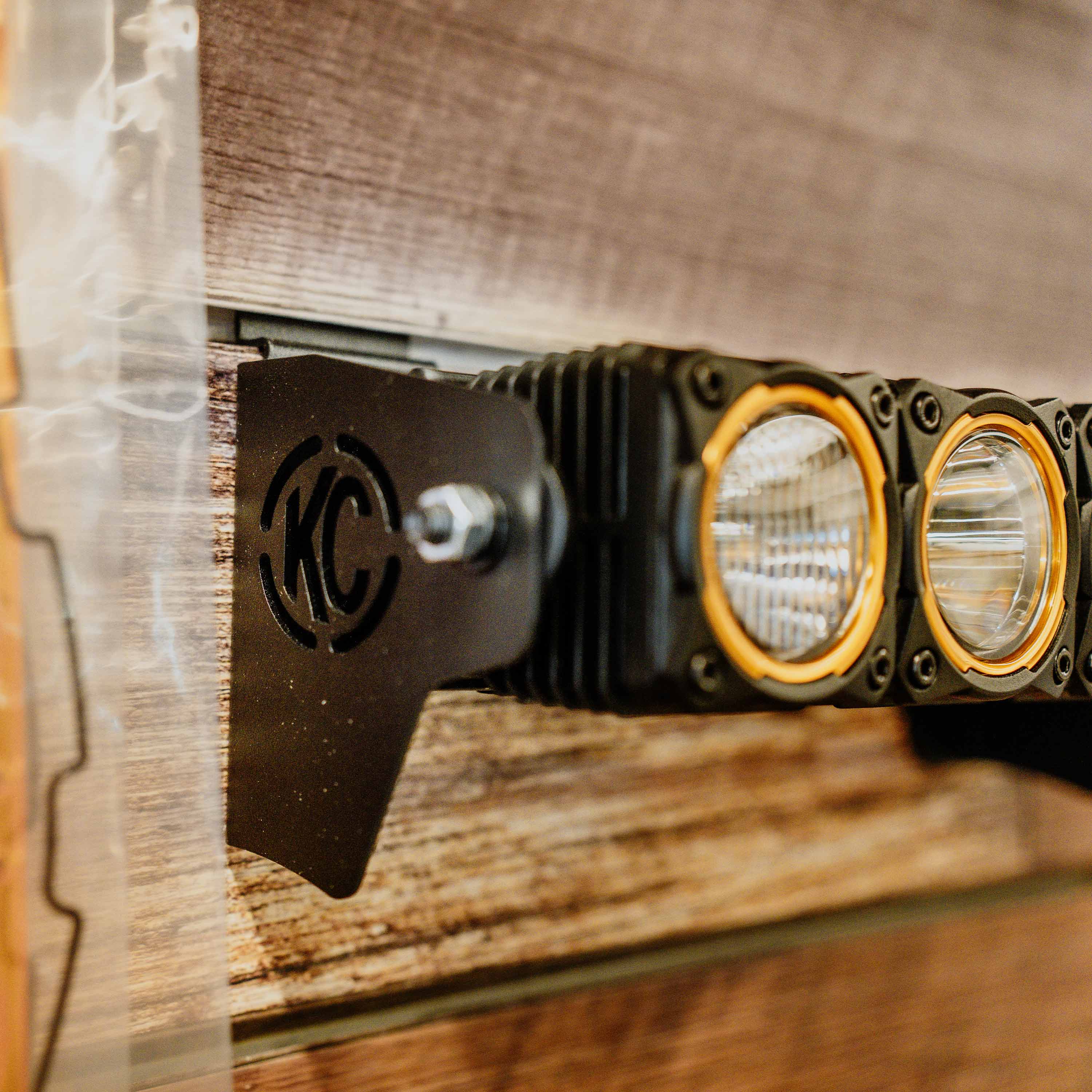 Slatwall Light Bar Mount - Bracket Set - #94102