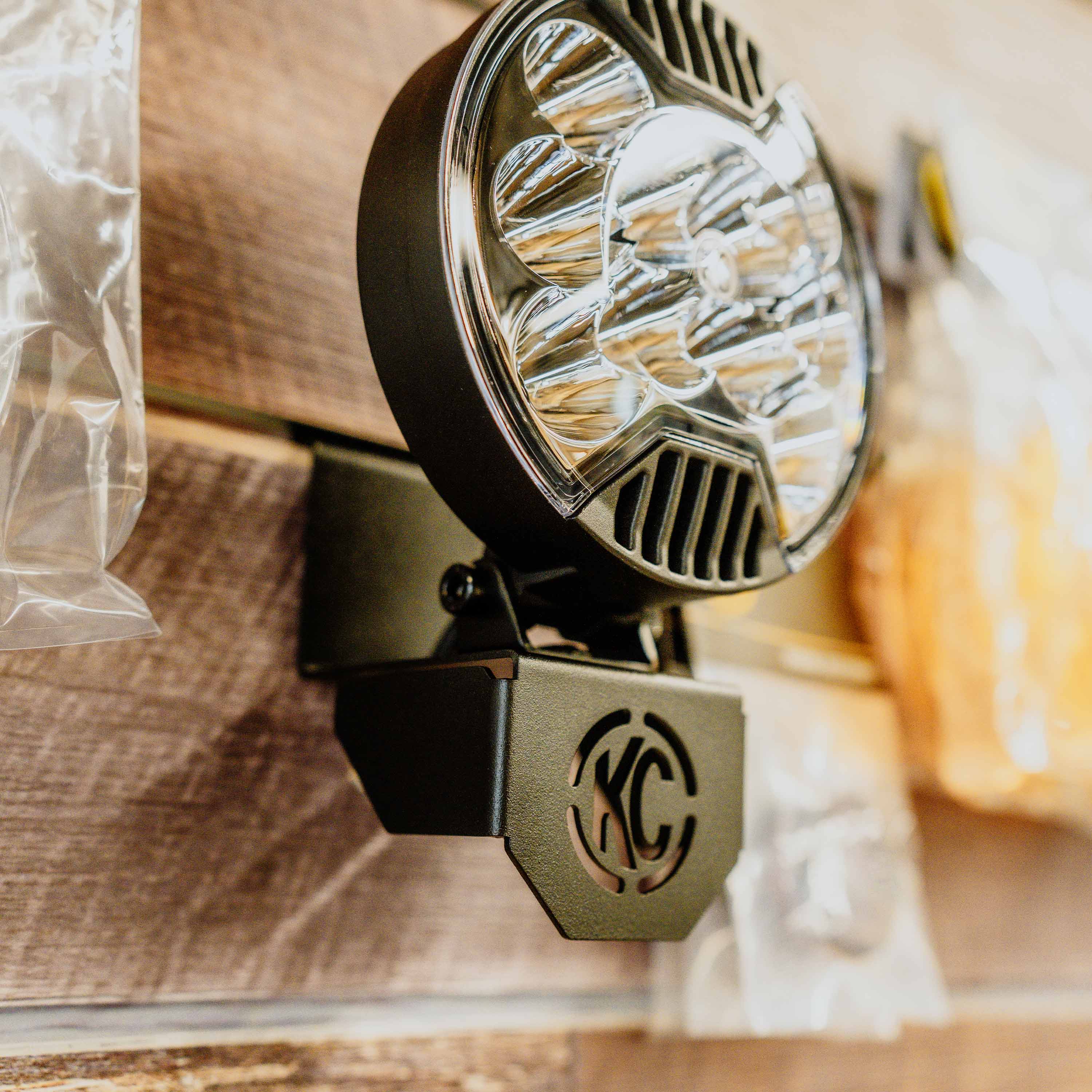 Slatwall Light Bar Mount - Single Bracket - #94103