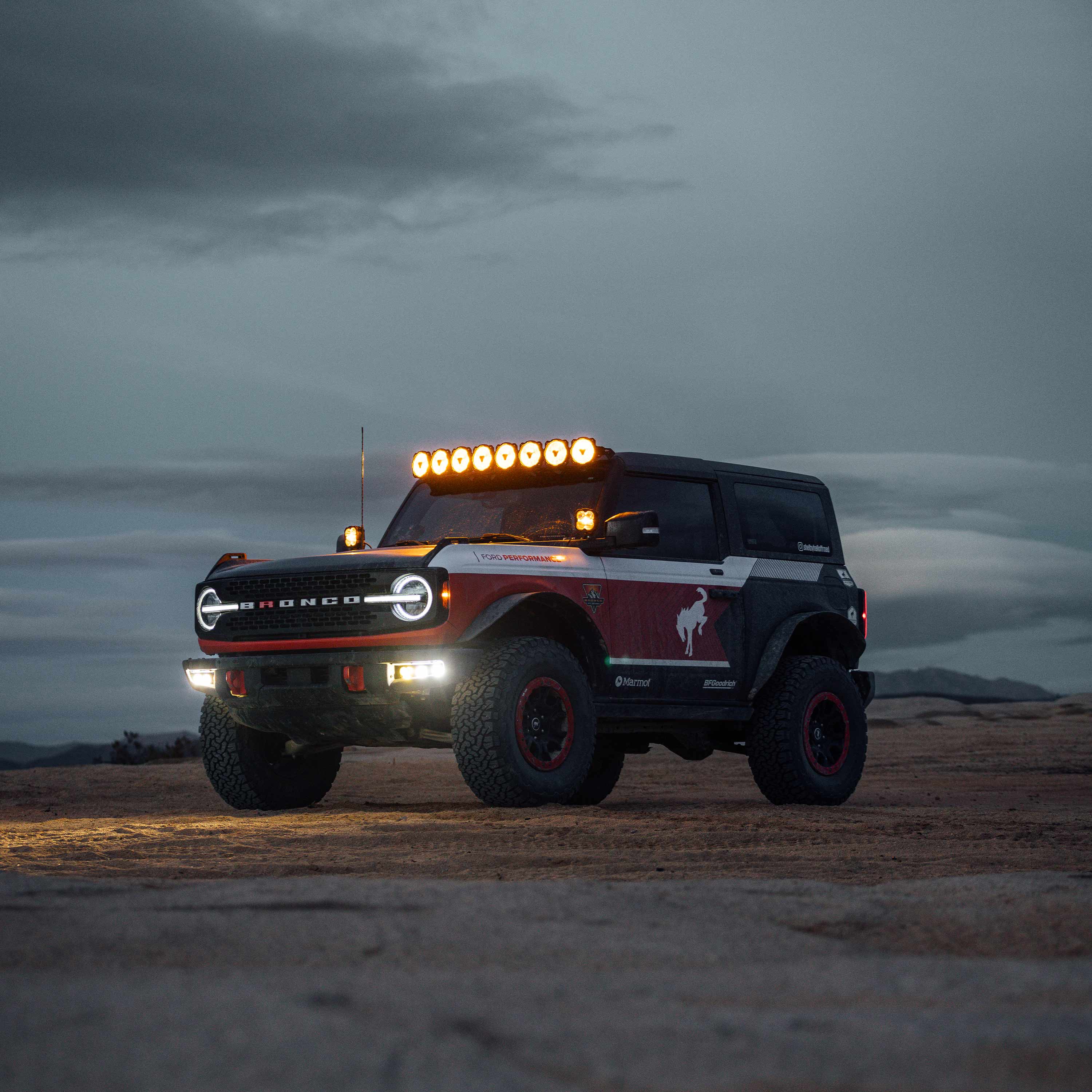 50" Gravity®️ Titan™ LED Light Bar - 8-Light - #91418