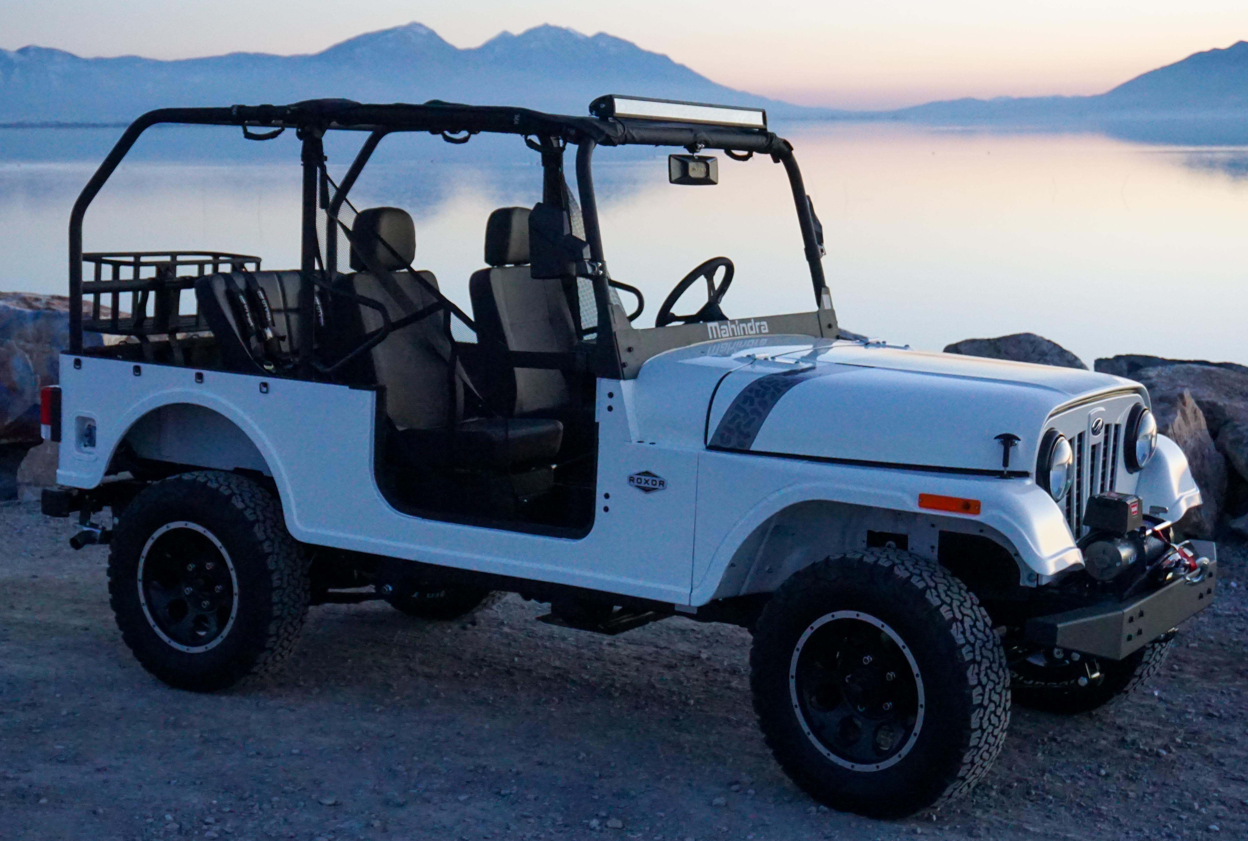 ROXOR Backseat and Roll Cage kit (2018-2025)