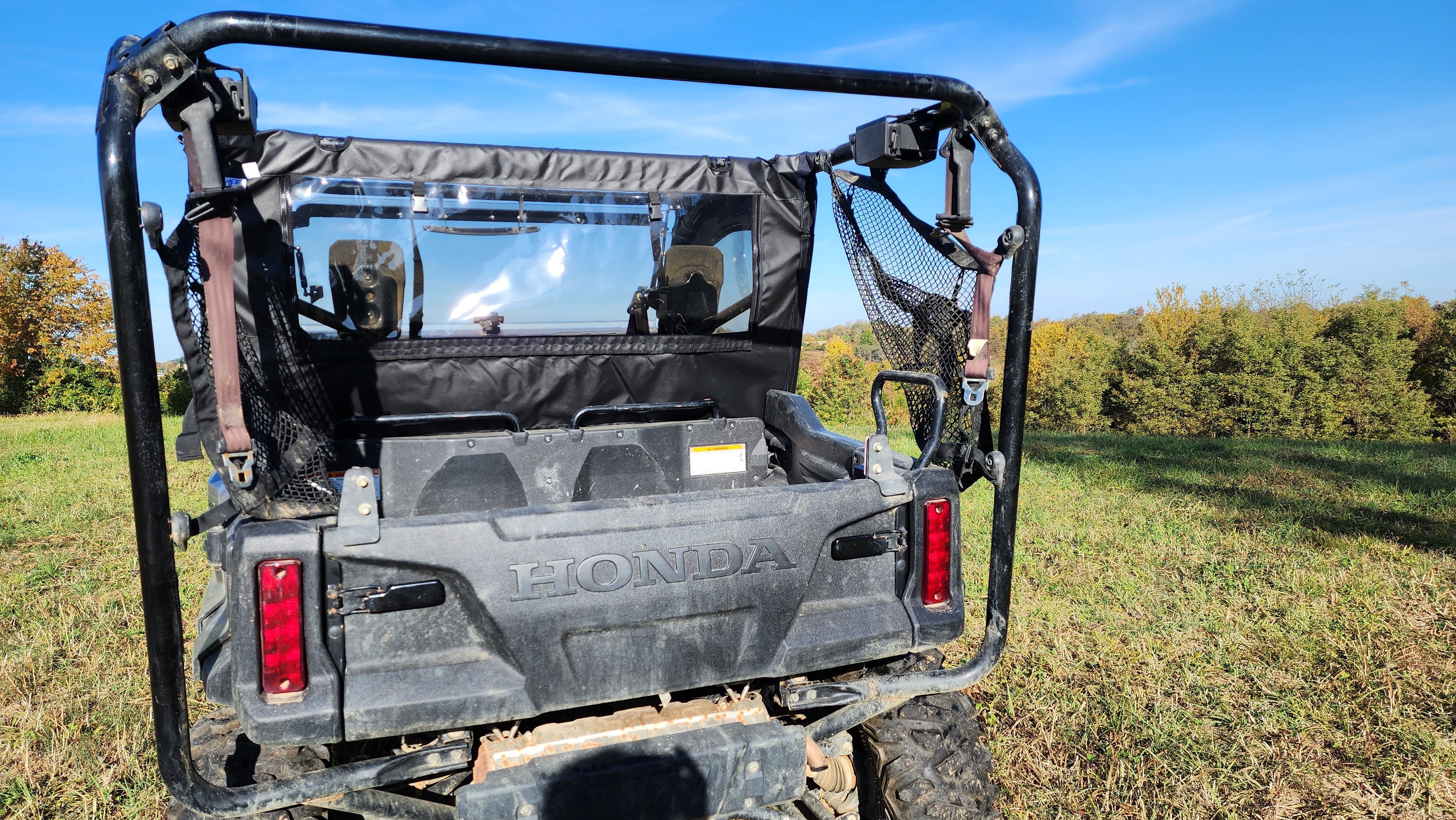 Honda Pioneer 1000-5 - Soft Center Panel
