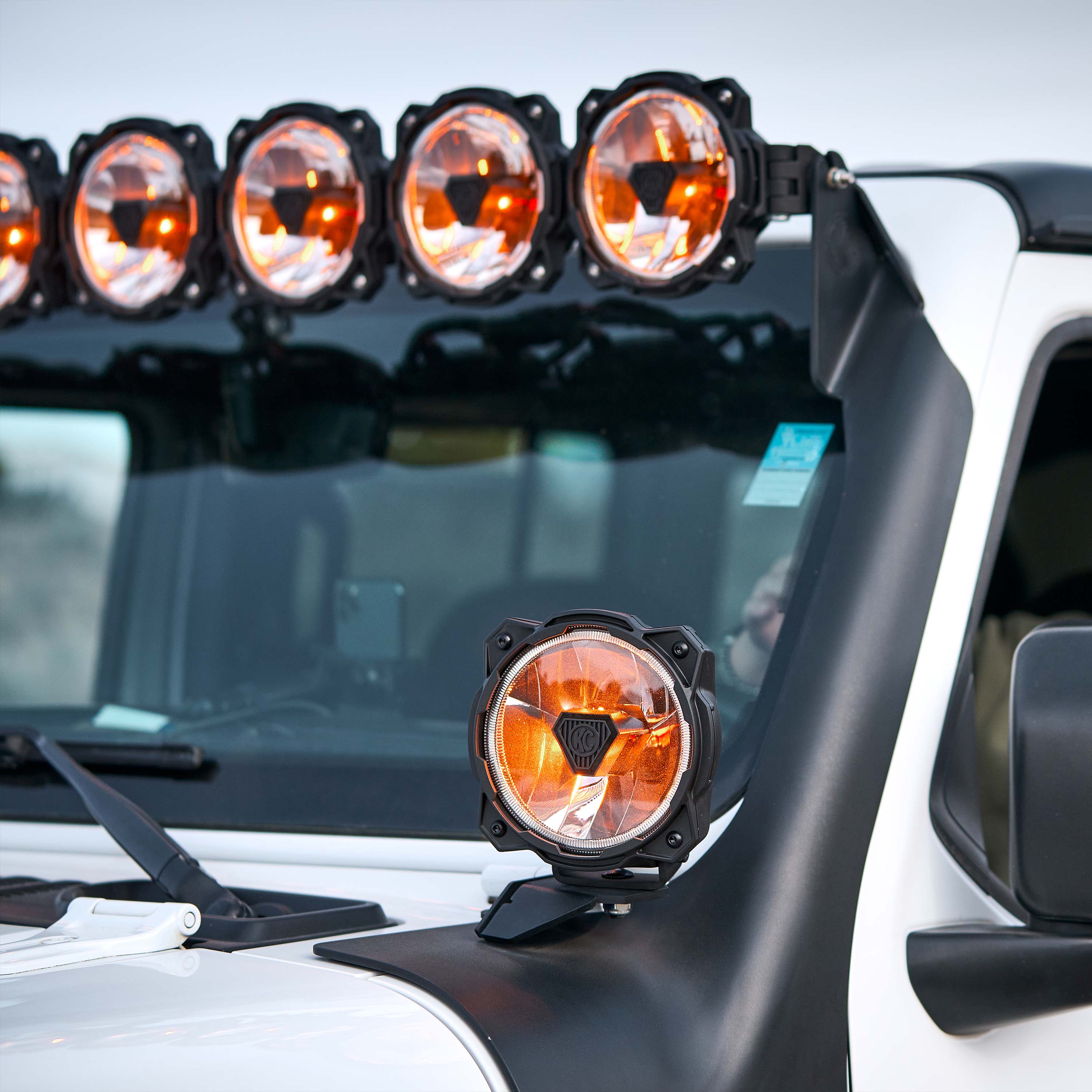 Gravity® Titan™ 6" LED - Single Light - Wide-40 Beam - #91402
