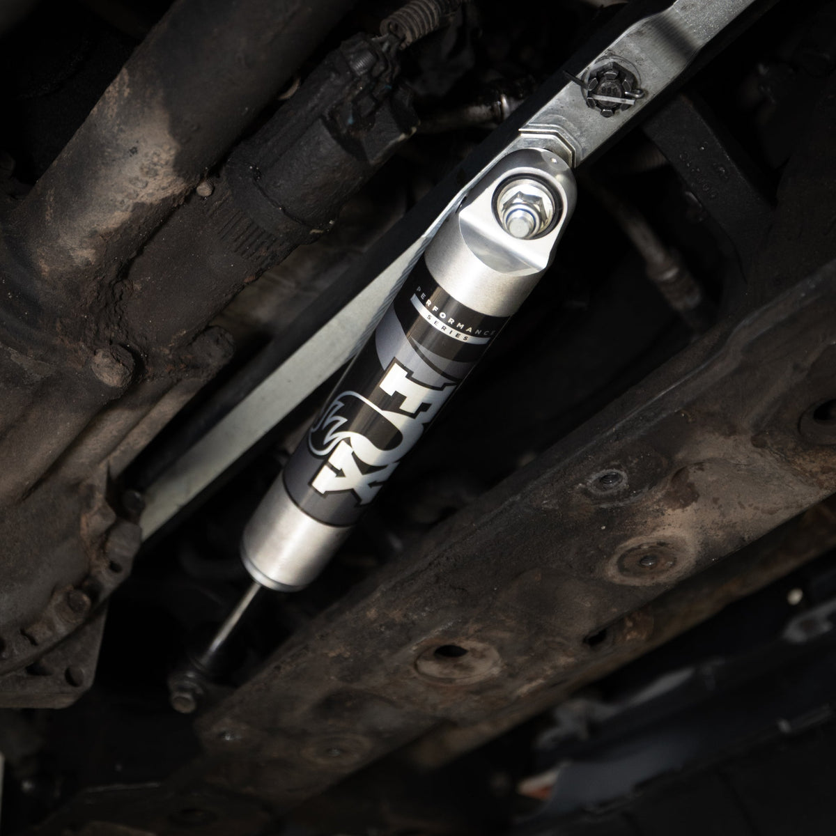 Fox 2.0 Steering Stabilizer for for 2001–2010 Chevy/GMC 2500HD/3500