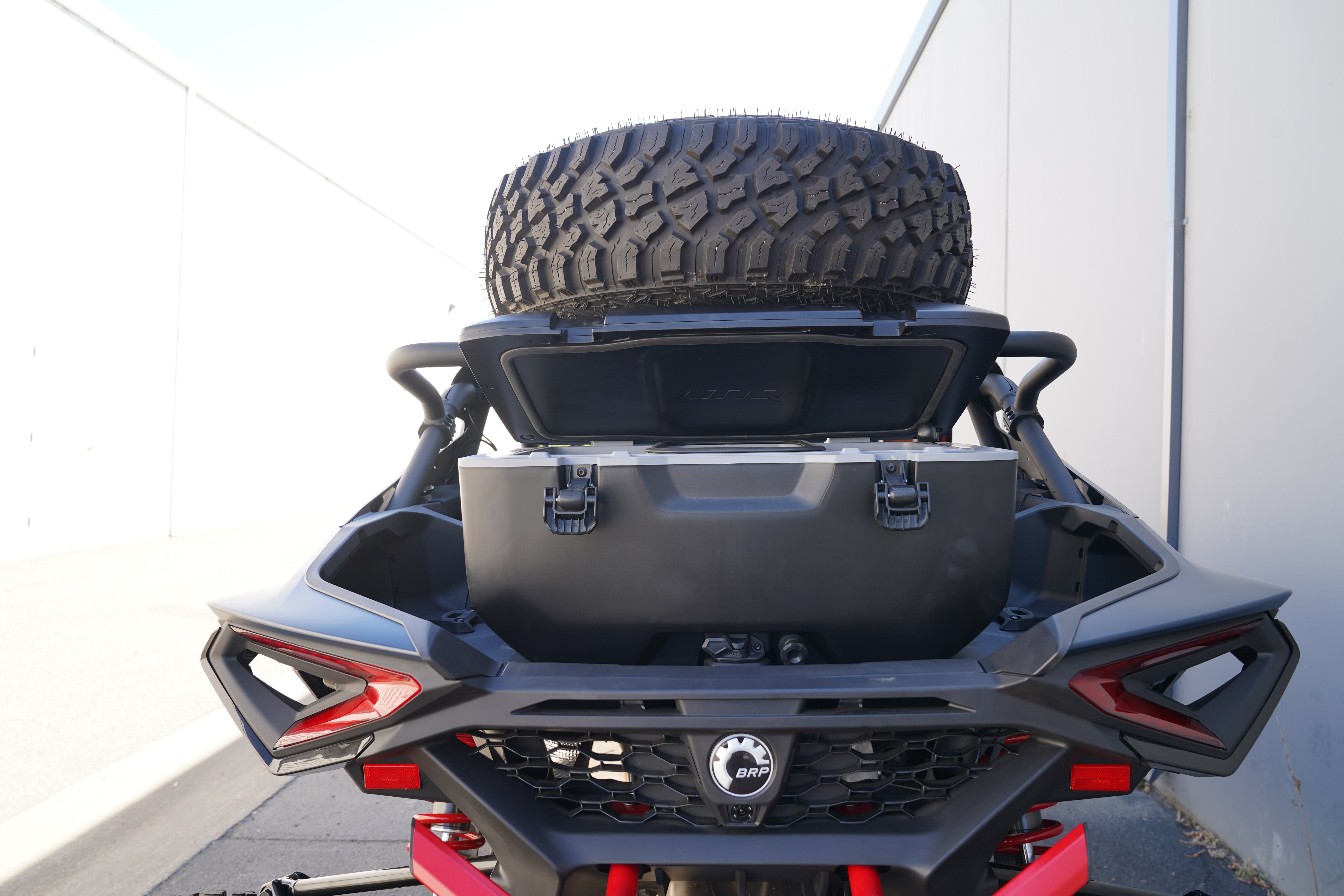 Can-Am Maverick R Mid-Height Dual Clamp Spare Tire Mount