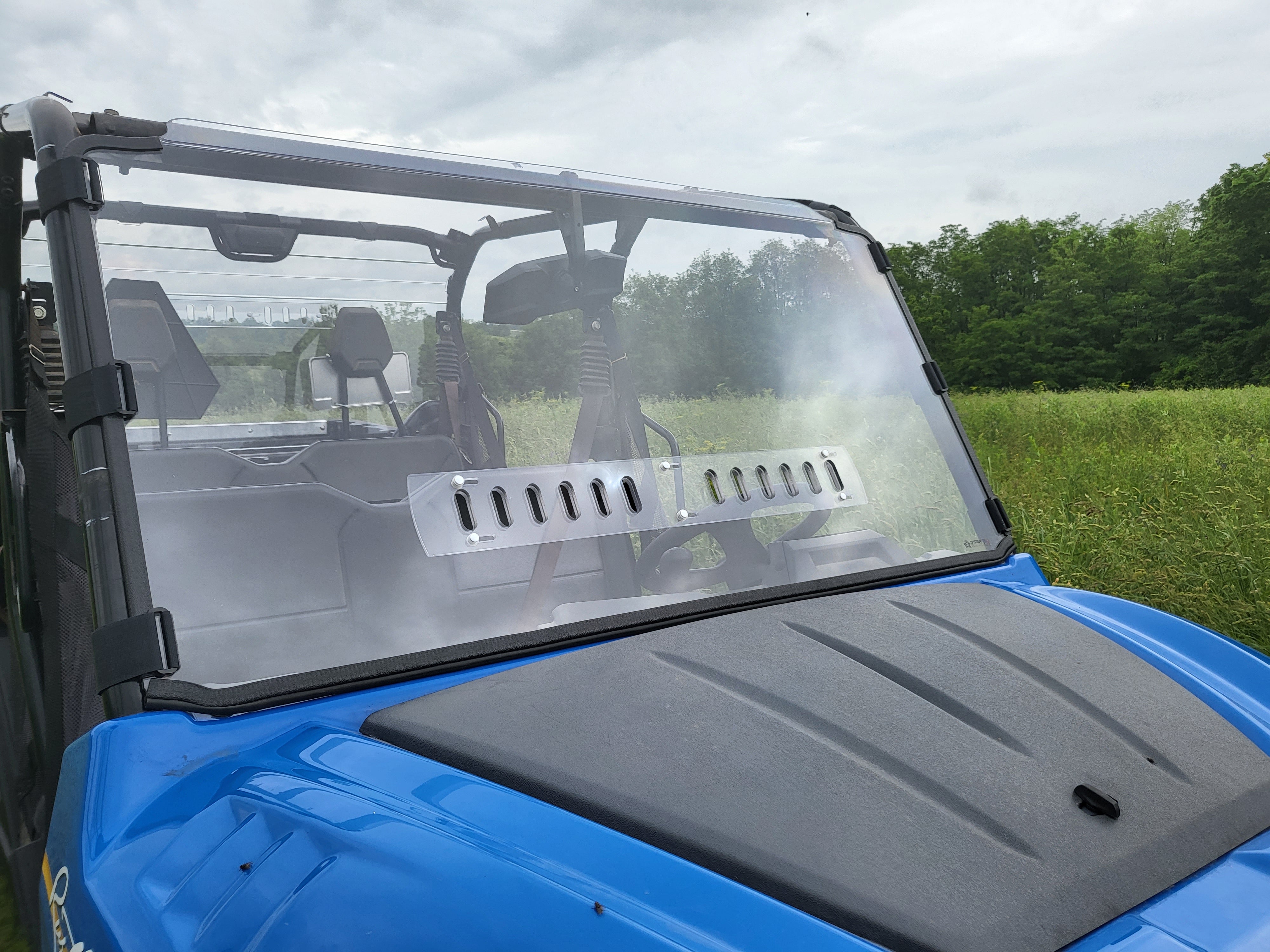 New Holland 850 Crew - 1-Piece General-Purpose Windshield