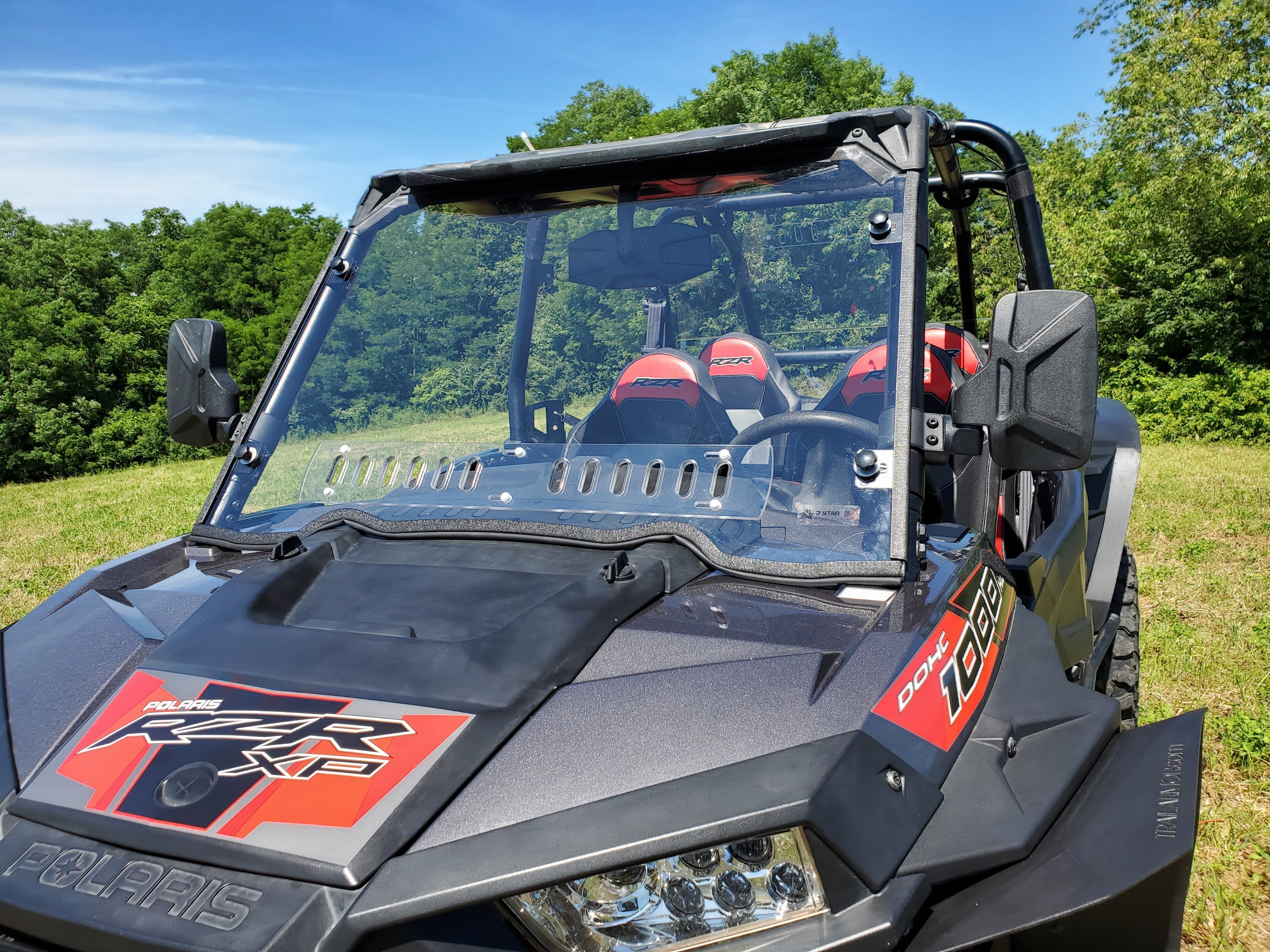 Polaris RZR XP 4 1000/XP 4 Turbo - 1 Pc Scratch-Resistant Windshield w/Vent and Clamp Options