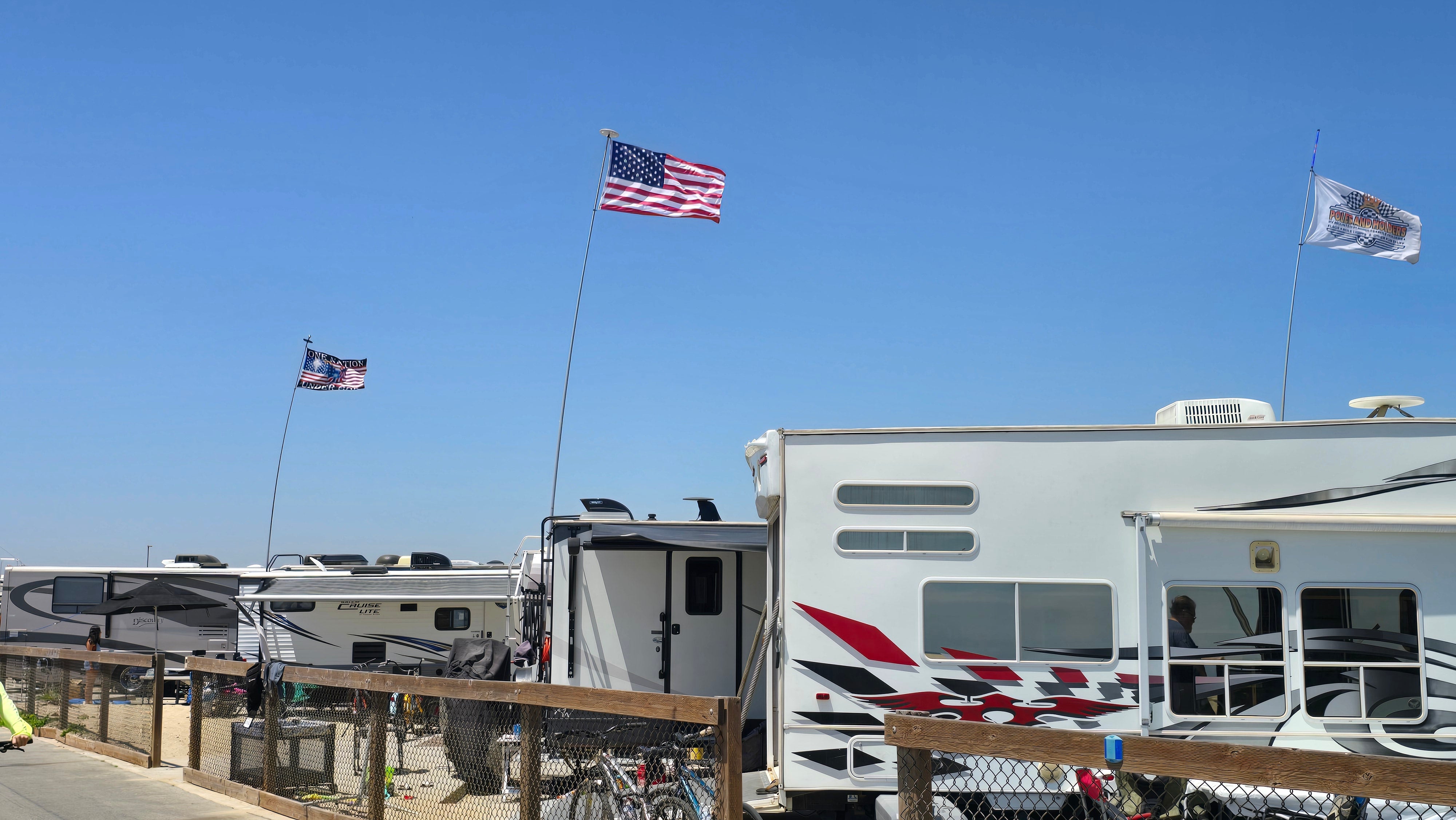 Telescoping Flagpole 26'