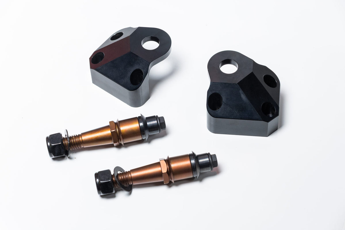 Black Ops Can-Am Maverick R Radius Rods