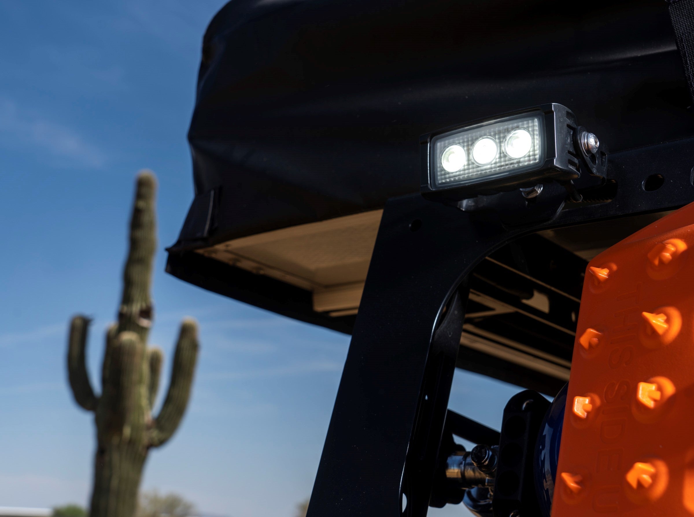 Overland Area Light Reverse Kit