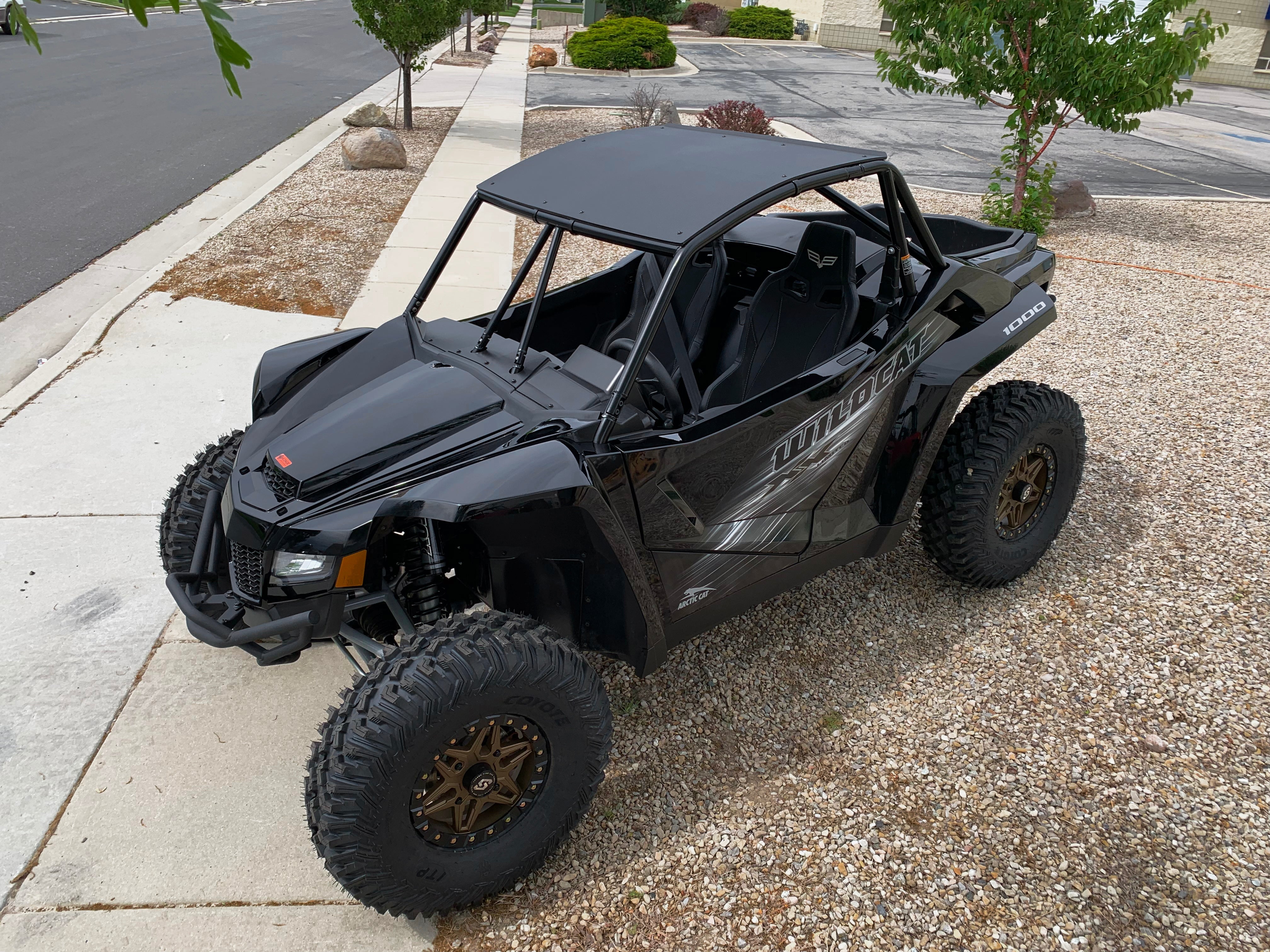 Wildcat XX Hard Plastic Roof