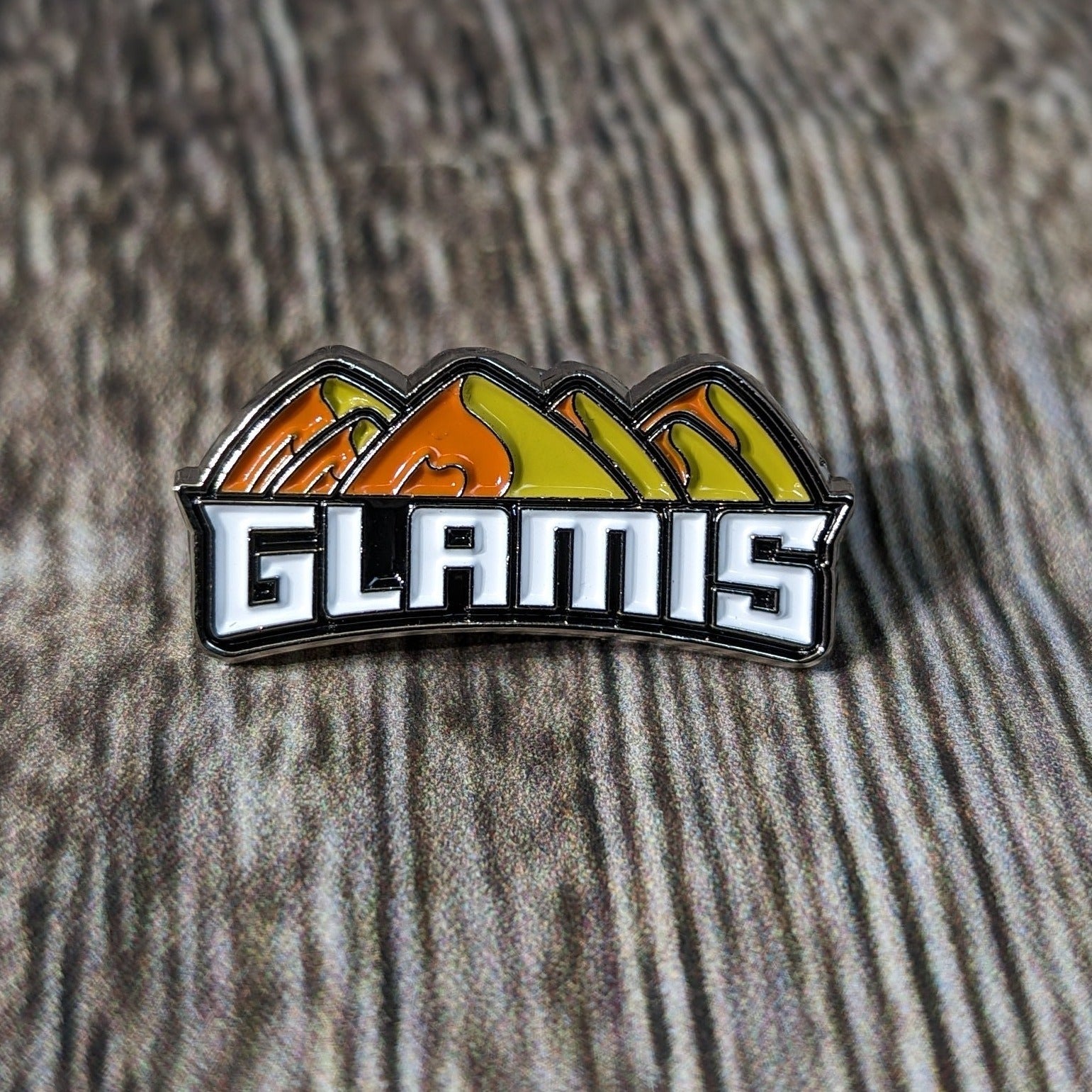 Enamel Lapel Pin - Glamis - Hat/Shirt
